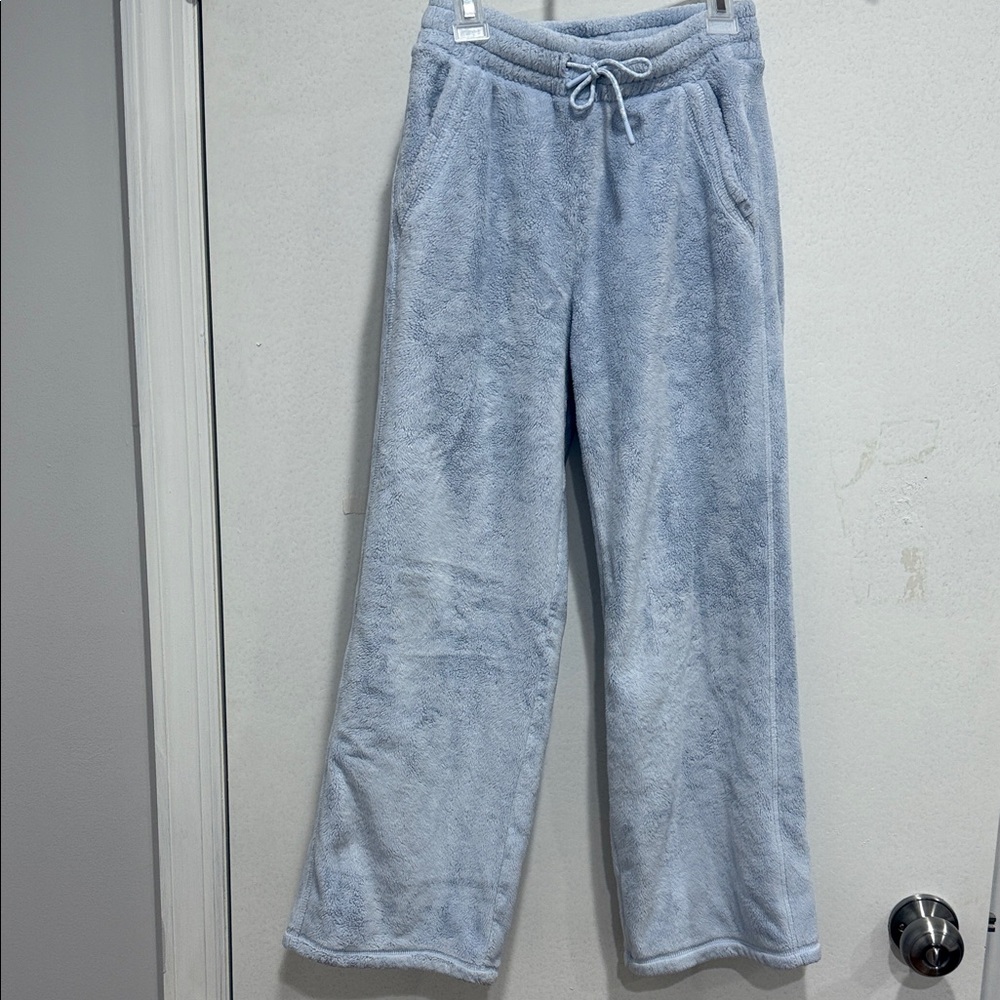 Athleta girl Cozy Kids' Fleece Pants in Light baby Blue
